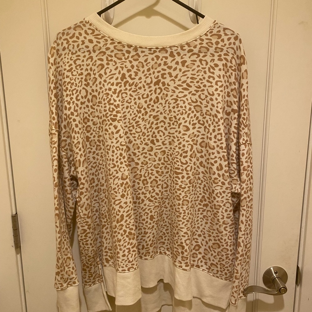 Leopard Print Sweatshirt!